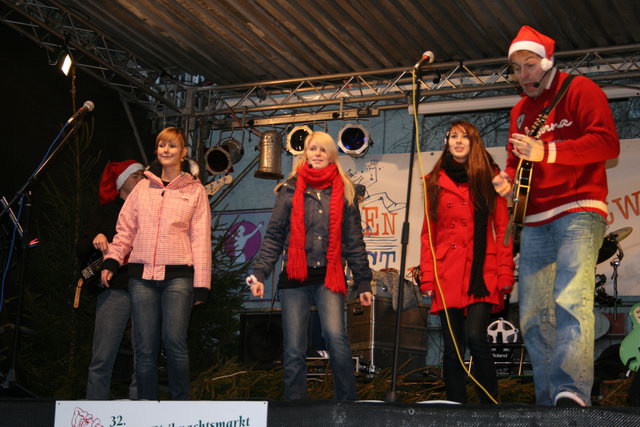 gal/2008/2008 Saitentwist Steeler Weihnachtsmarkt 03.12/2008 Saitentwist Steeler Weihnachtsmarkt 03.12. 016.jpg